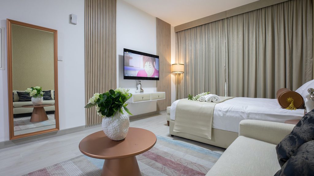 Easy19 Interior