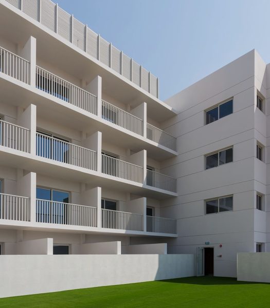 Easy19 Exterior